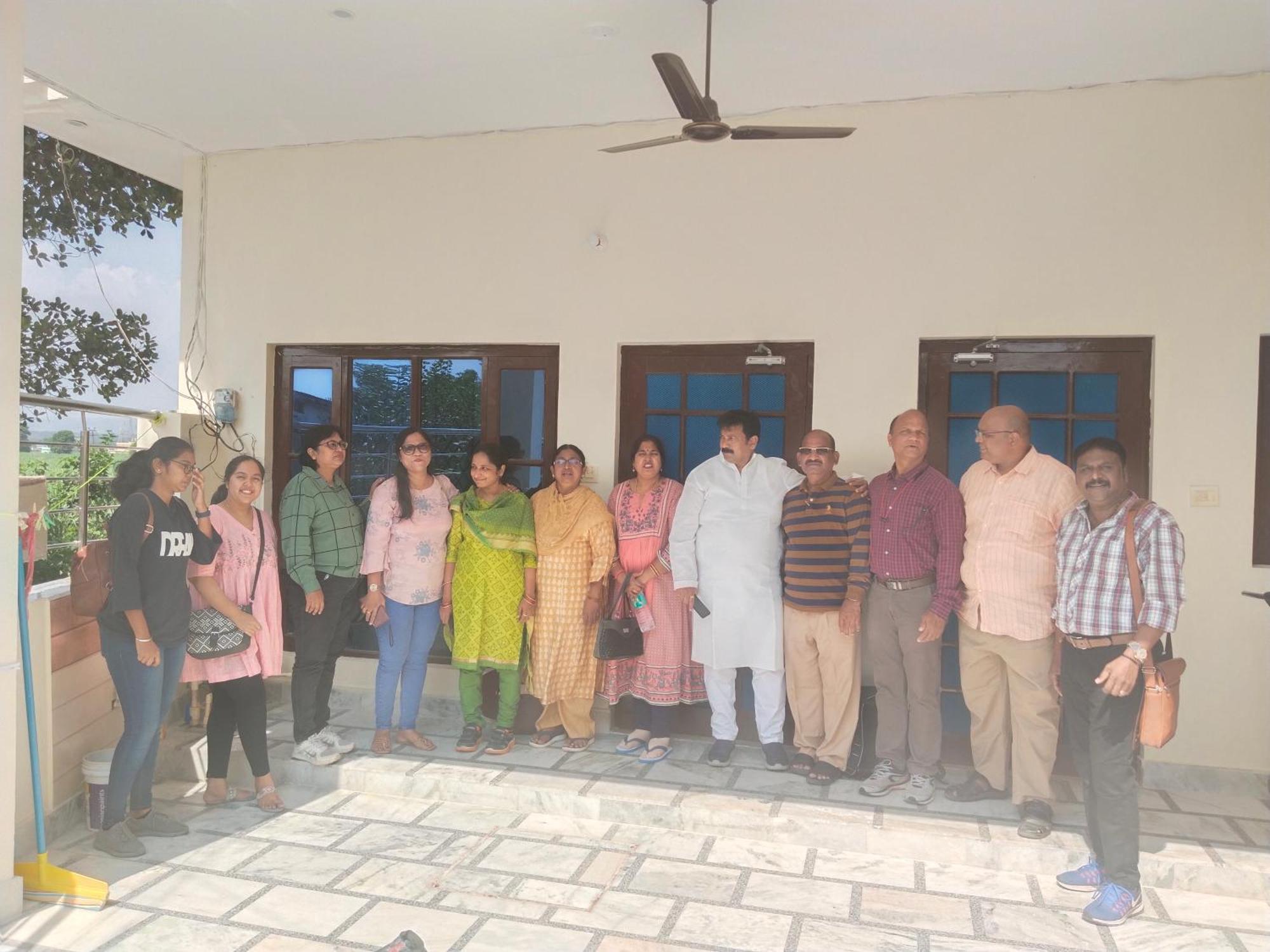 Airport Luxury Nature Homestay- Near Jolly Grant Airport Dehradun Doiwala Exterior photo