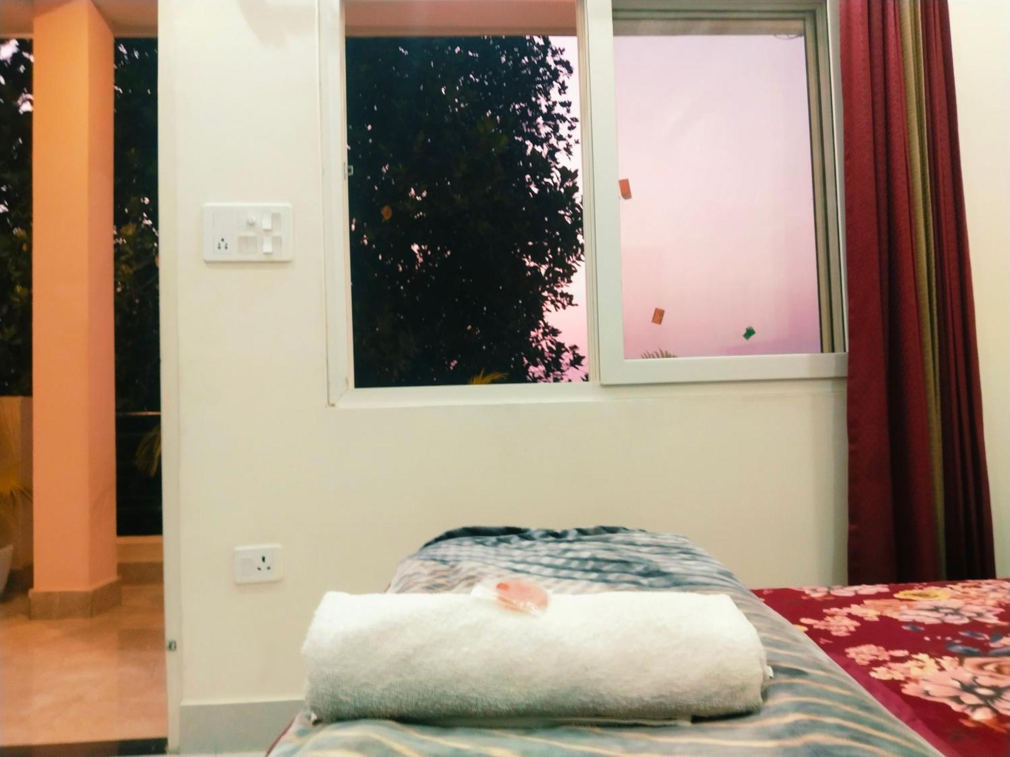 Airport Luxury Nature Homestay- Near Jolly Grant Airport Dehradun Doiwala Exterior photo