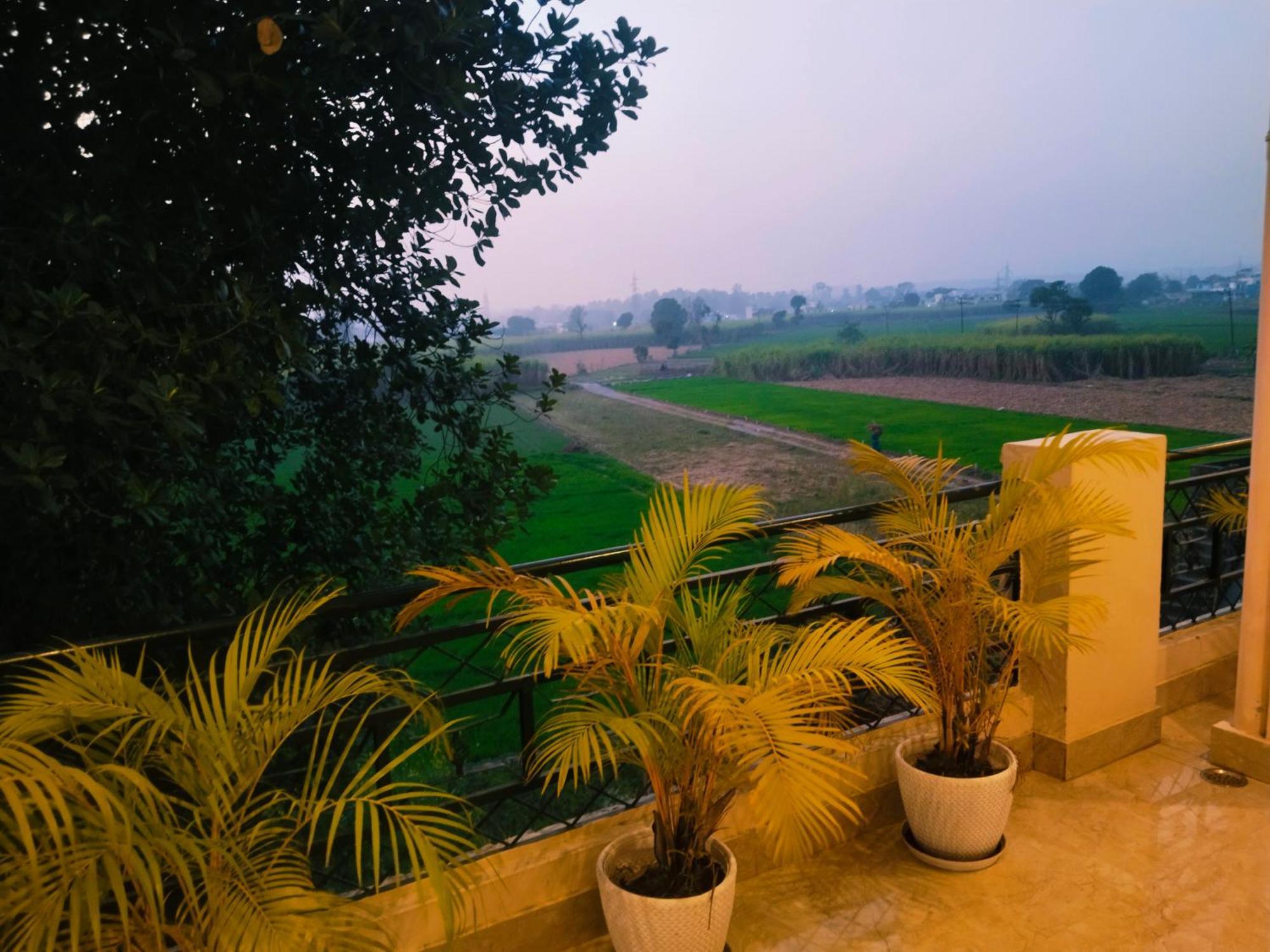 Airport Luxury Nature Homestay- Near Jolly Grant Airport Dehradun Doiwala Exterior photo